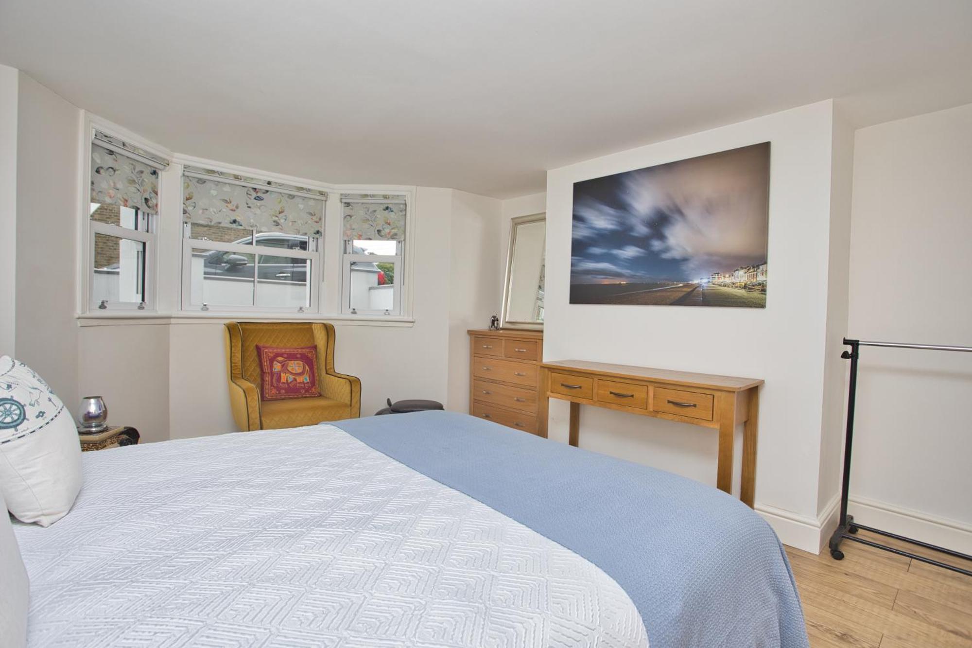 Spacious Seaside Escape In The Heart Of Deal, 4 Mins From The Beach Εξωτερικό φωτογραφία